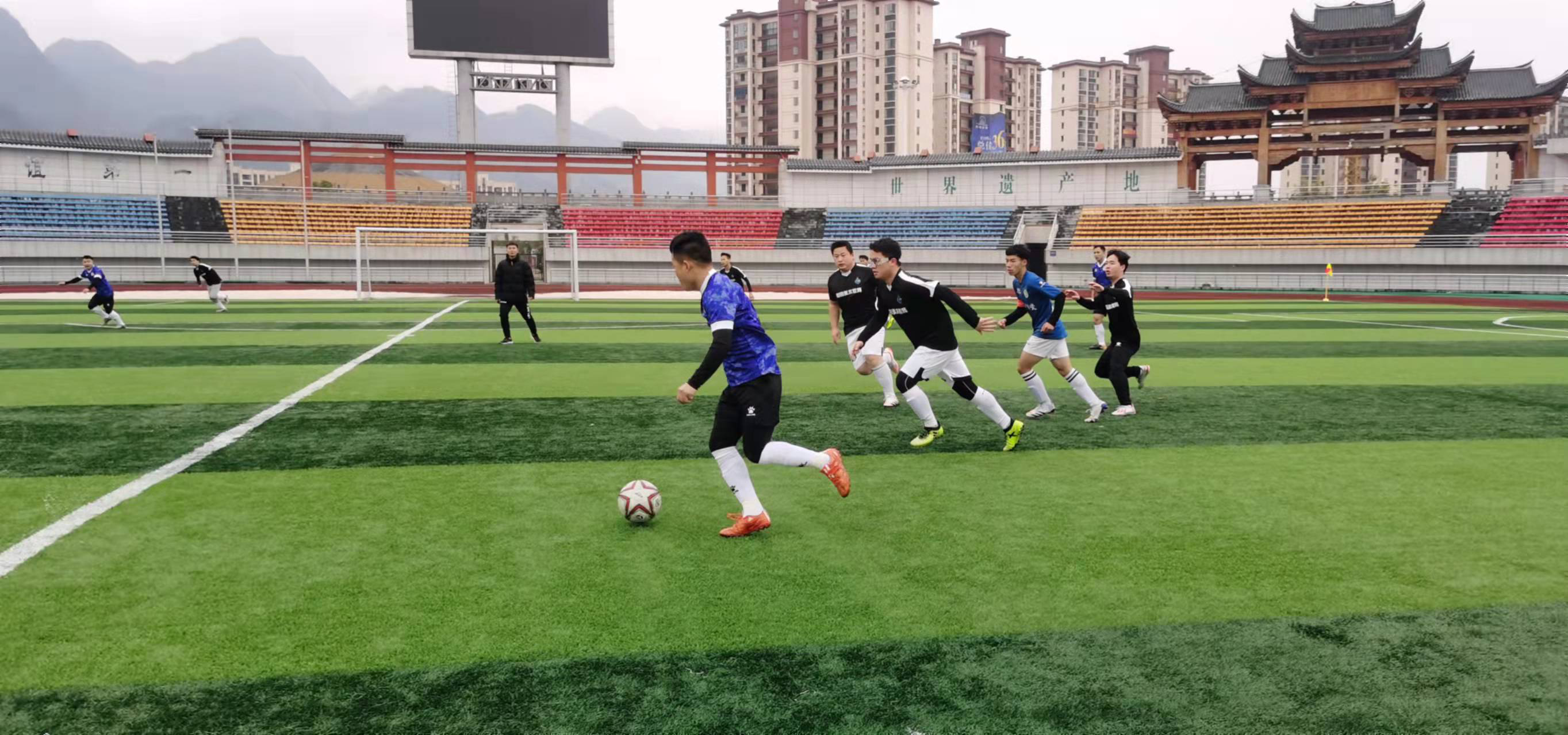 如今我们再