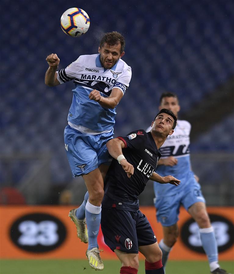 球界对巴萨 球界对巴萨