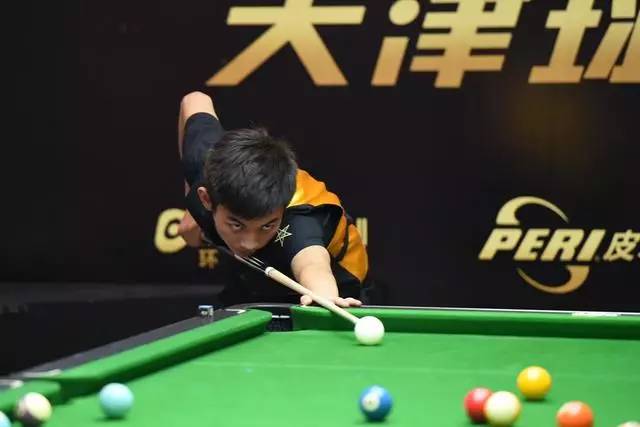 红黑军团不 红黑军团不