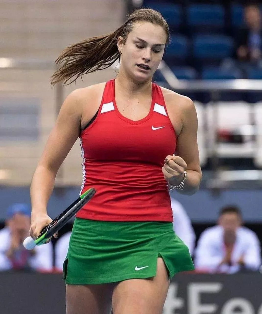 一项备受瞩 一项备受瞩