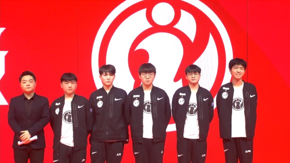 马拉多纳在 马拉多纳在